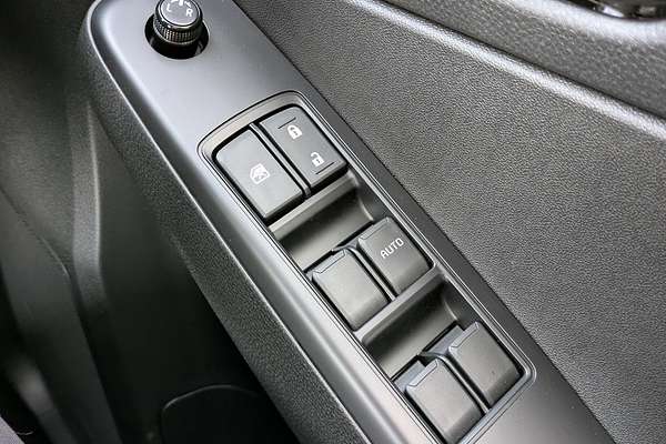 2025 Isuzu D-MAX SX High Ride Rear Wheel Drive