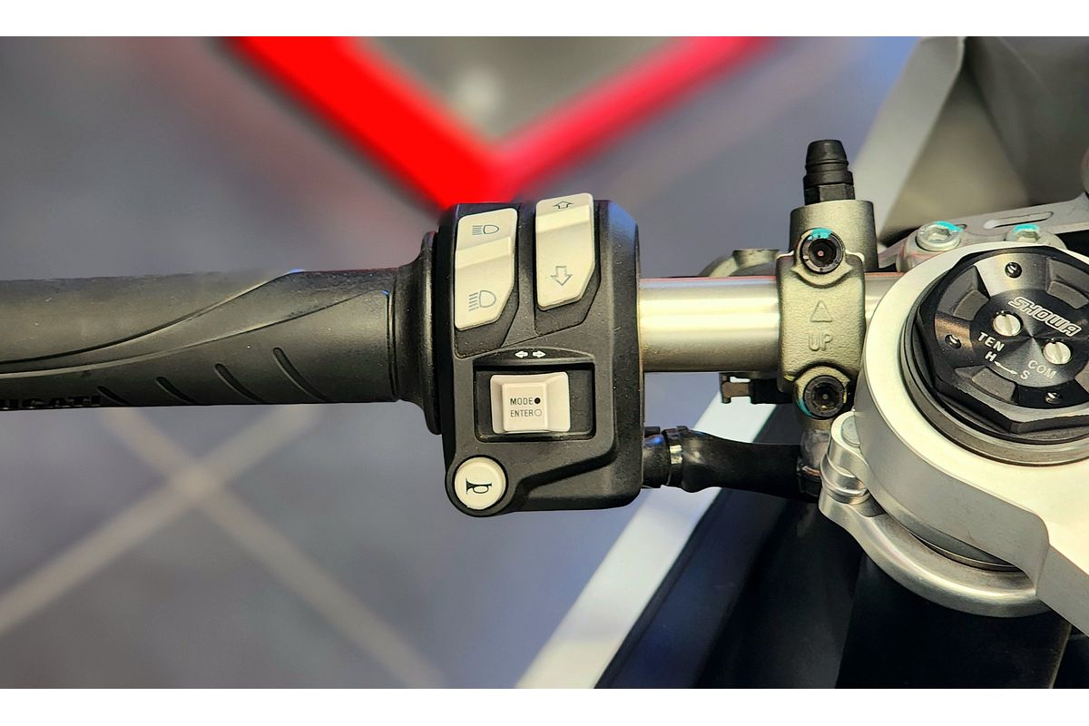 2022 Ducati PANIGALE V2