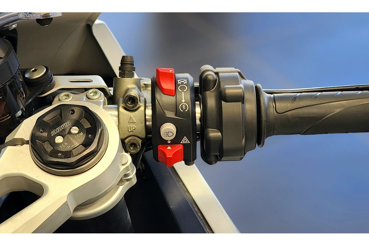 2022 Ducati PANIGALE V2