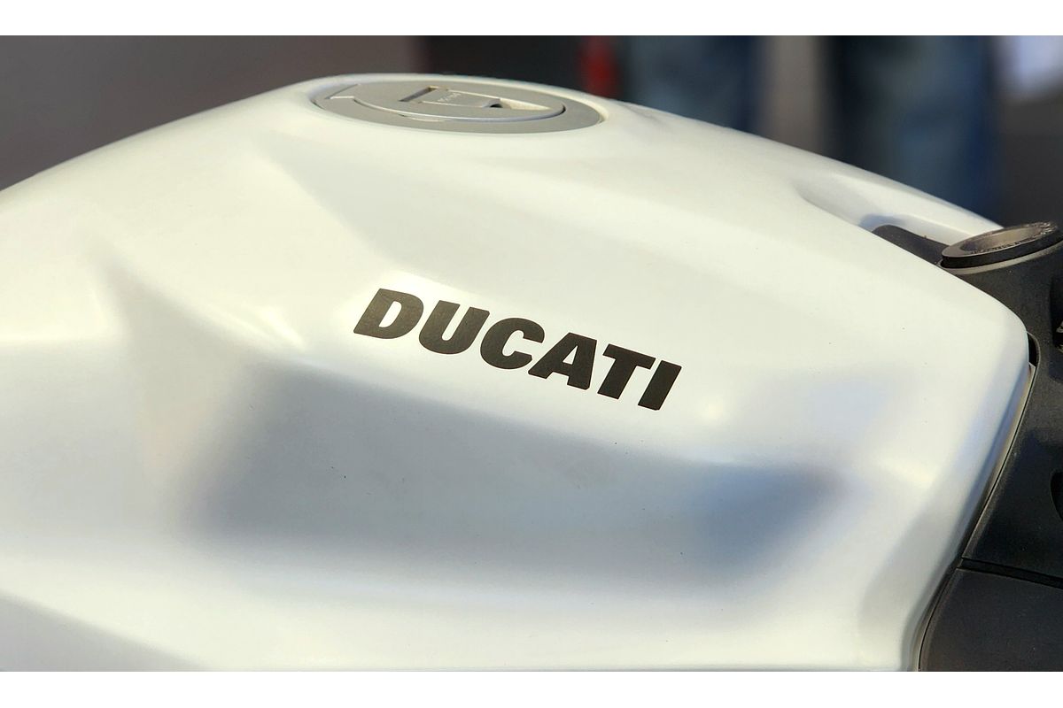 2022 Ducati PANIGALE V2