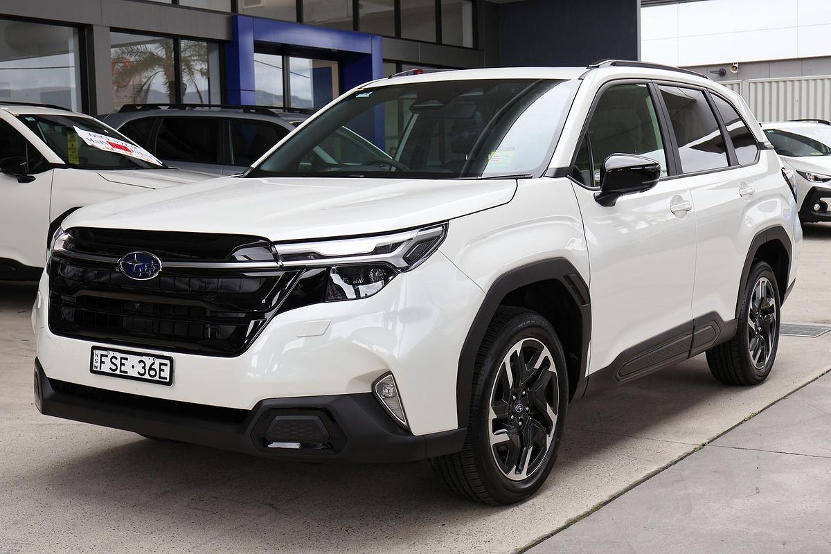 2025 Subaru Forester Touring S6