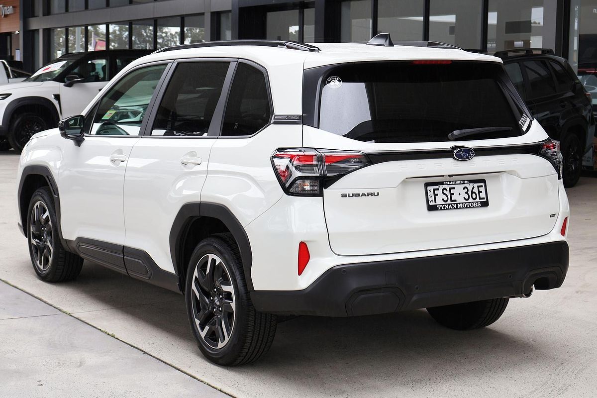 2025 Subaru Forester Touring S6