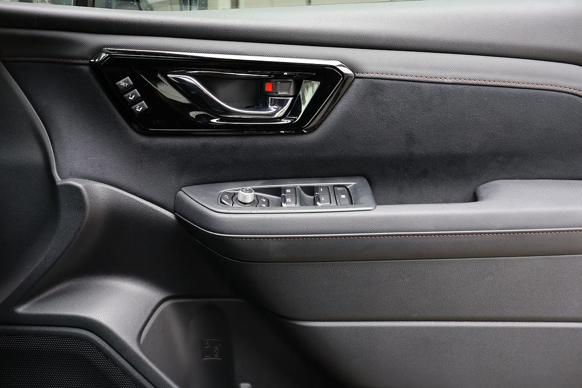 2025 Subaru Forester Touring S6