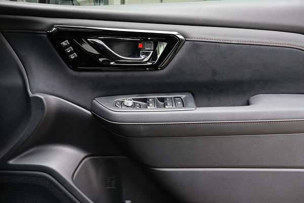 2025 Subaru Forester Touring S6