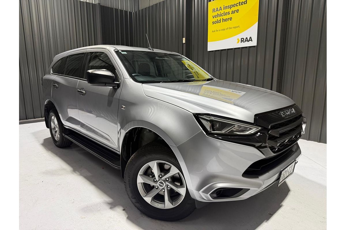 2023 Isuzu MU-X LS-M