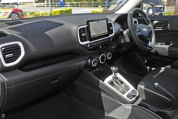 2025 Hyundai Venue Elite QX.V5