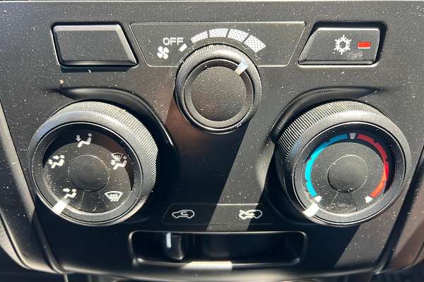 2018 Isuzu D-MAX SX 4X4