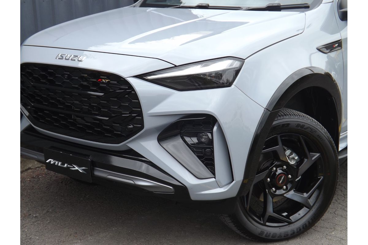 2025 Isuzu MU-X X-TERRAIN