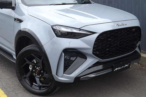 2025 Isuzu MU-X X-TERRAIN