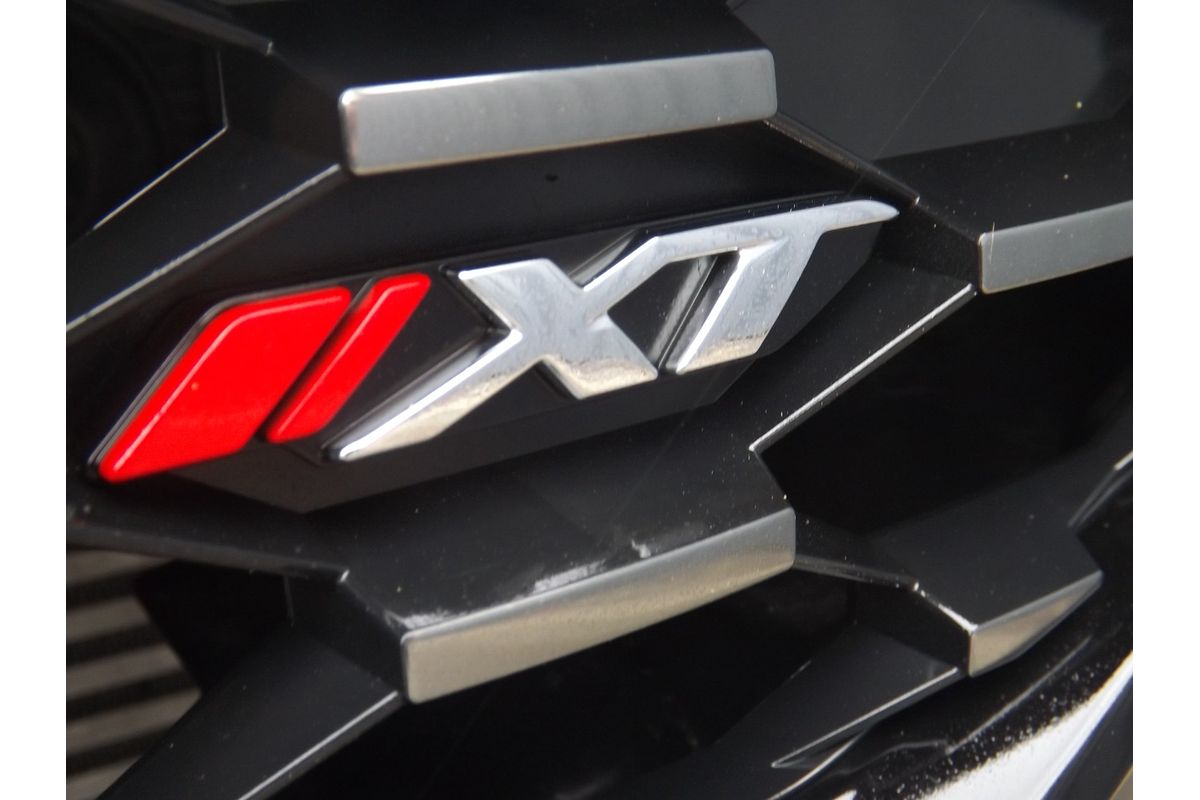 2025 Isuzu MU-X X-TERRAIN