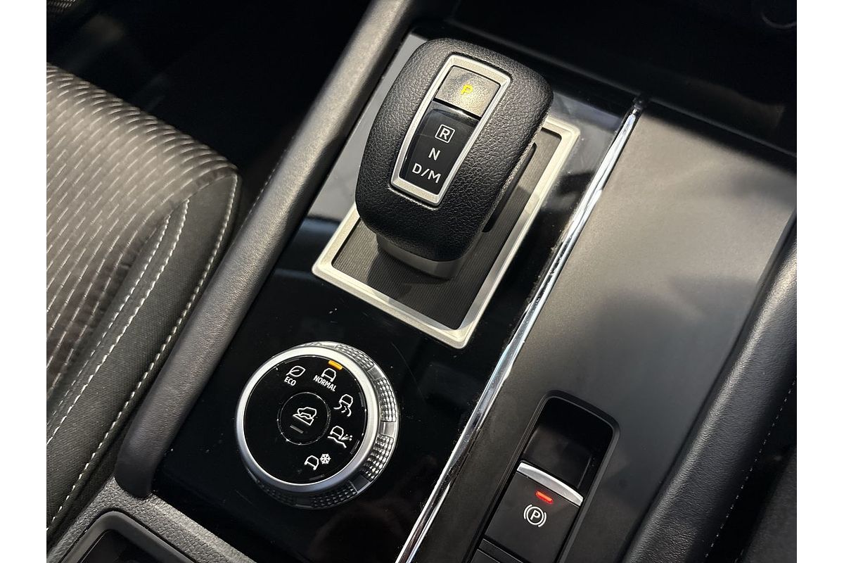 2022 Mitsubishi Outlander ES ZM