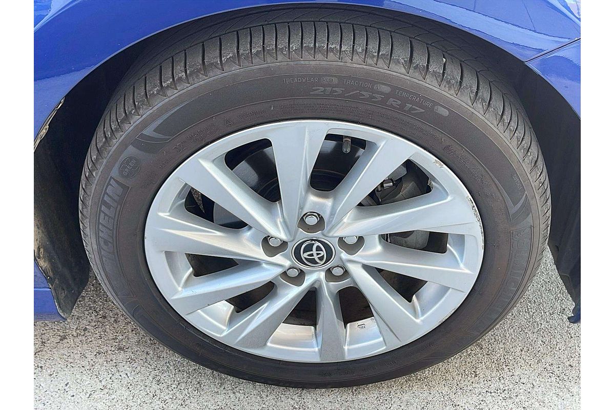 2021 Toyota Camry Ascent AXVA70R