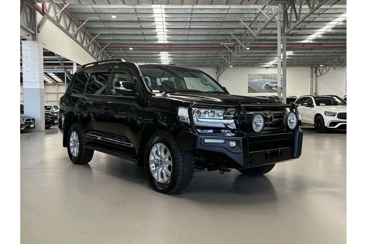 2021 Toyota Landcruiser Sahara VDJ200R