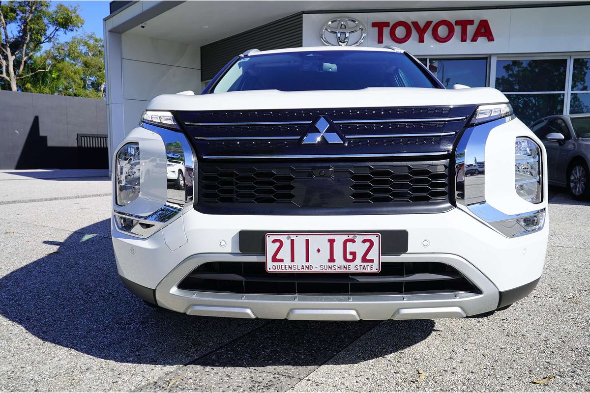 2023 Mitsubishi Outlander OUTLANDER LS 7 SEAT (2WD) ZM2L46