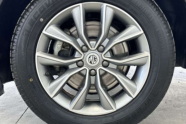 2022 MG HS Vibe SAS23