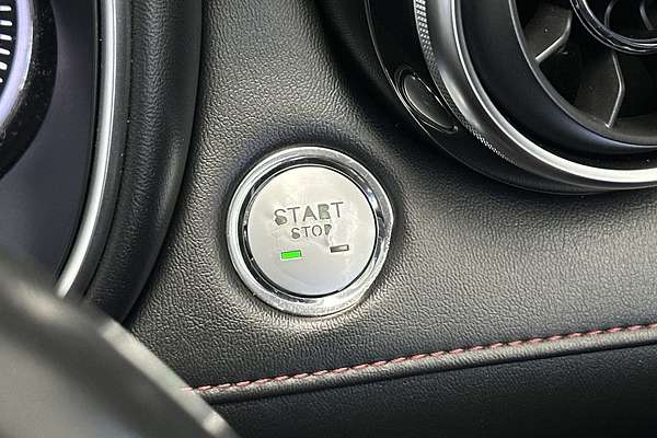 2022 MG HS Vibe SAS23