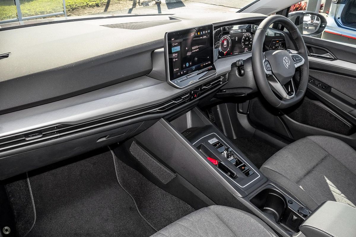 2025 Volkswagen Golf 110TSI Life 8.5