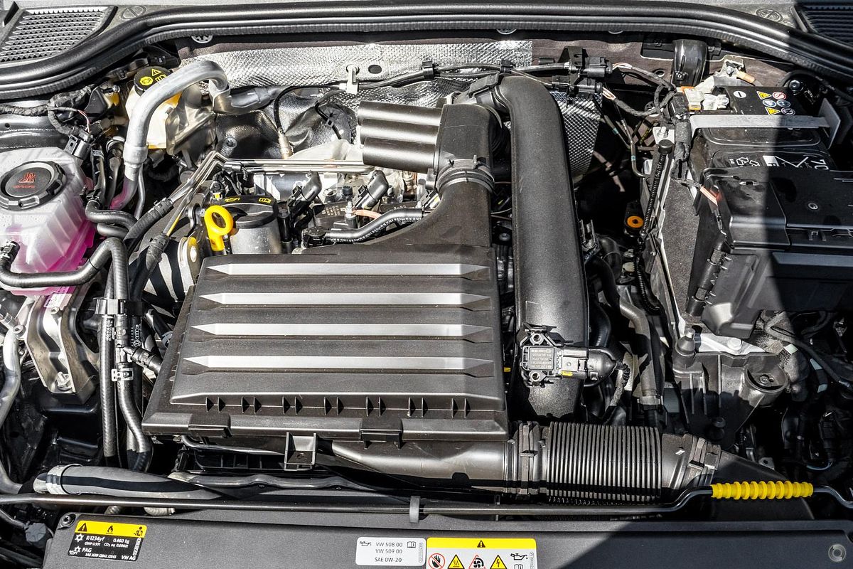 2025 Volkswagen Golf 110TSI Life 8.5