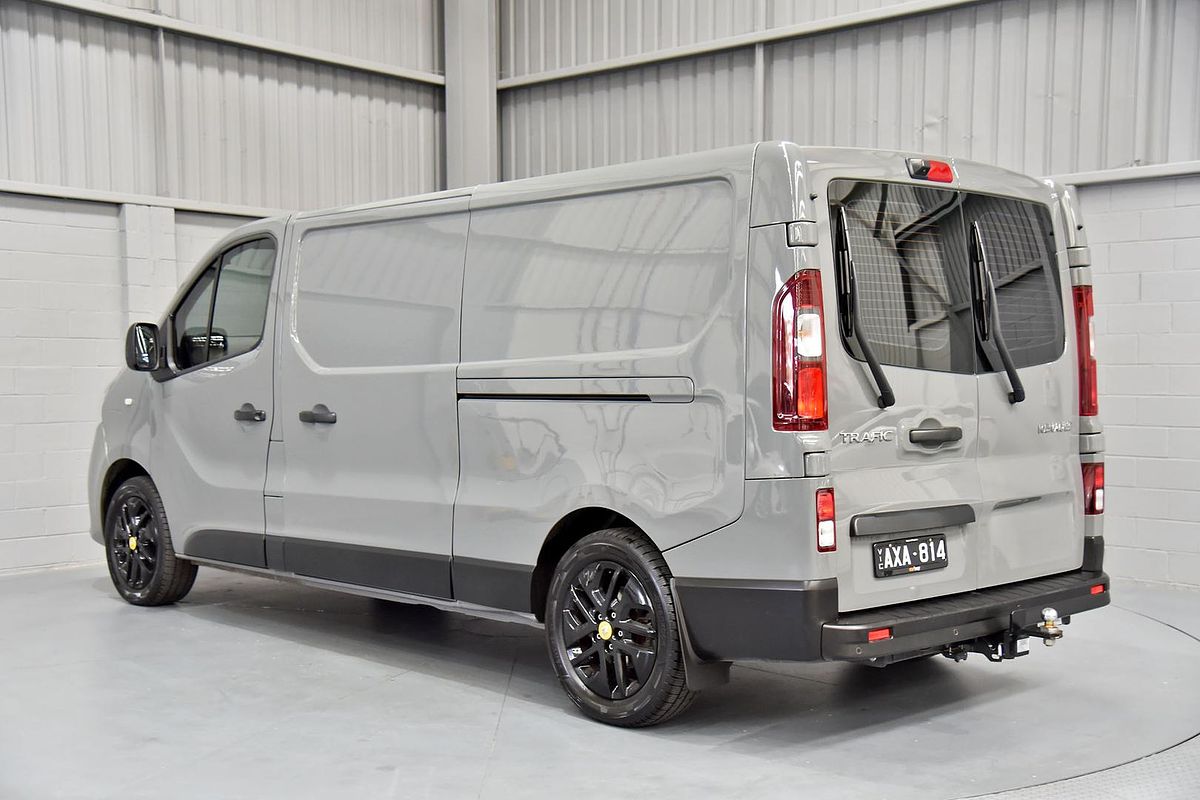 2018 Renault Trafic Formula Edition X82 LWB Low Roof