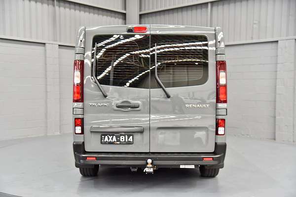 2018 Renault Trafic Formula Edition X82 LWB Low Roof