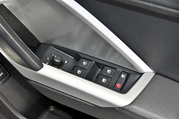 2020 Audi Q3 35 TFSI F3