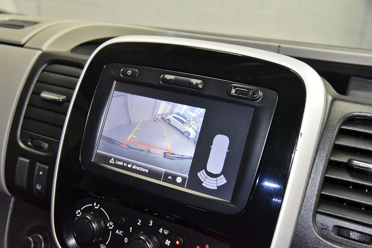 2018 Renault Trafic Formula Edition X82 LWB Low Roof