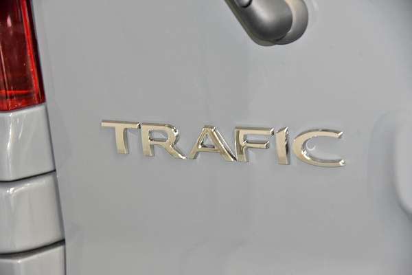 2018 Renault Trafic Formula Edition X82 LWB Low Roof