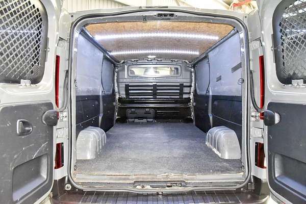 2018 Renault Trafic Formula Edition X82 LWB Low Roof