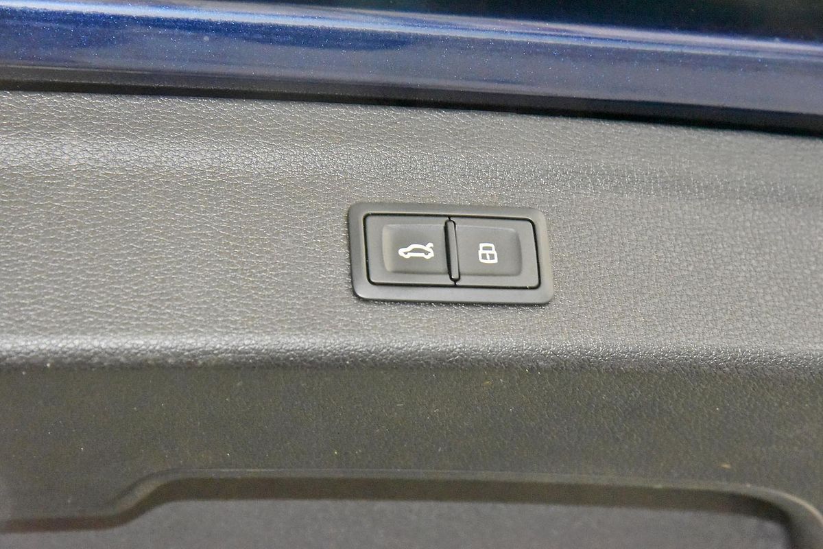 2020 Audi Q3 35 TFSI F3