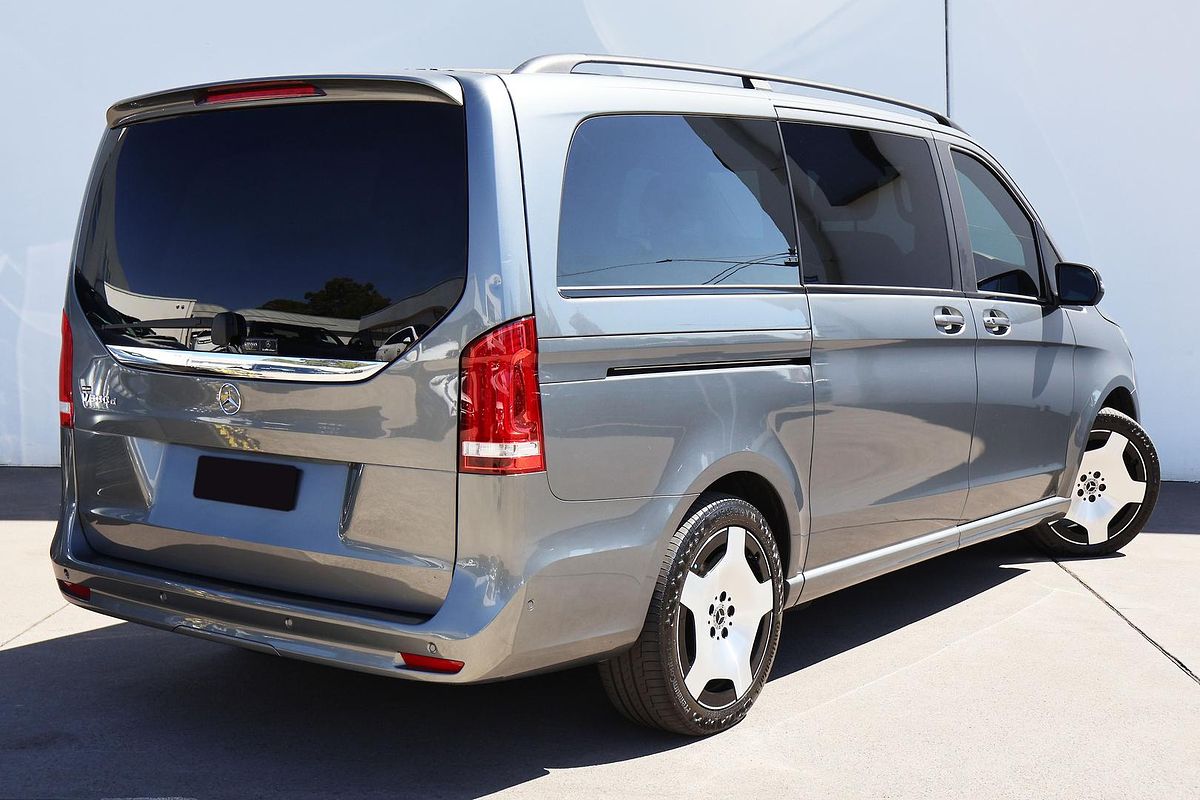 2022 Mercedes-Benz V-Class V300 d AMG Avantgarde 447 MWB