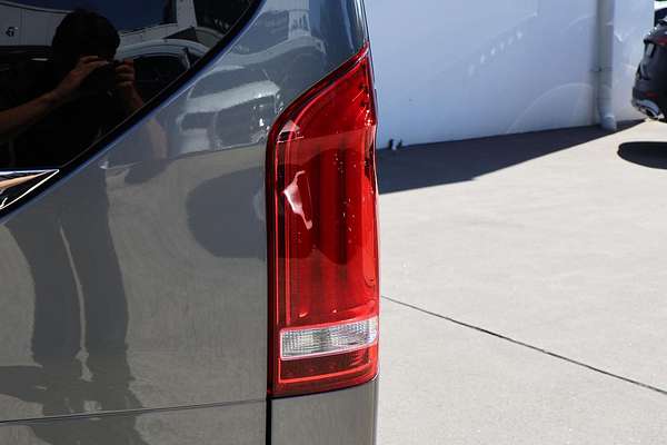 2022 Mercedes-Benz V-Class V300 d AMG Avantgarde 447 MWB