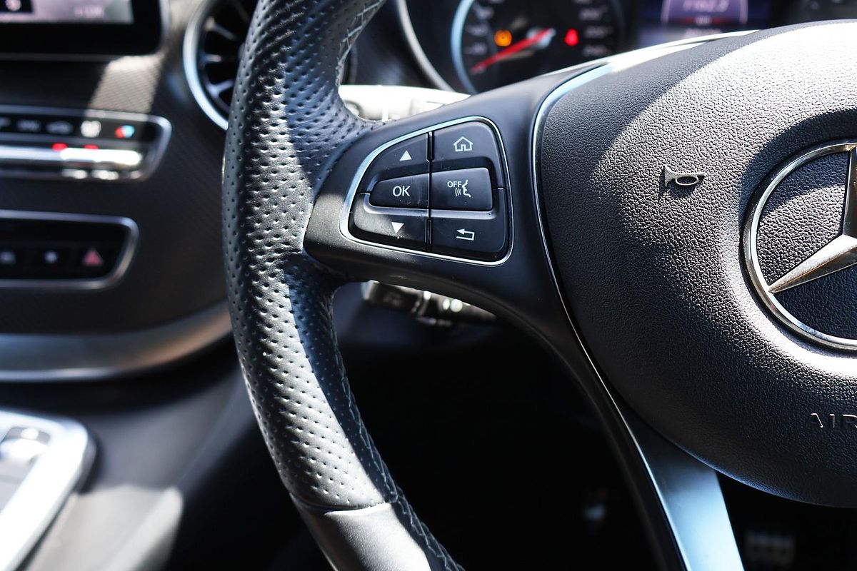 2022 Mercedes-Benz V-Class V300 d AMG Avantgarde 447 MWB