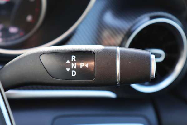 2022 Mercedes-Benz V-Class V300 d AMG Avantgarde 447 MWB