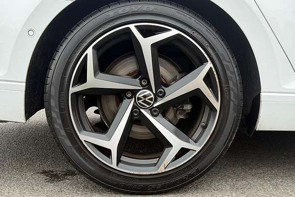 2022 Volkswagen Passat 140TSI Business B8