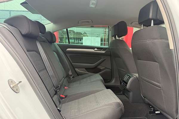 2022 Volkswagen Passat 140TSI Business B8