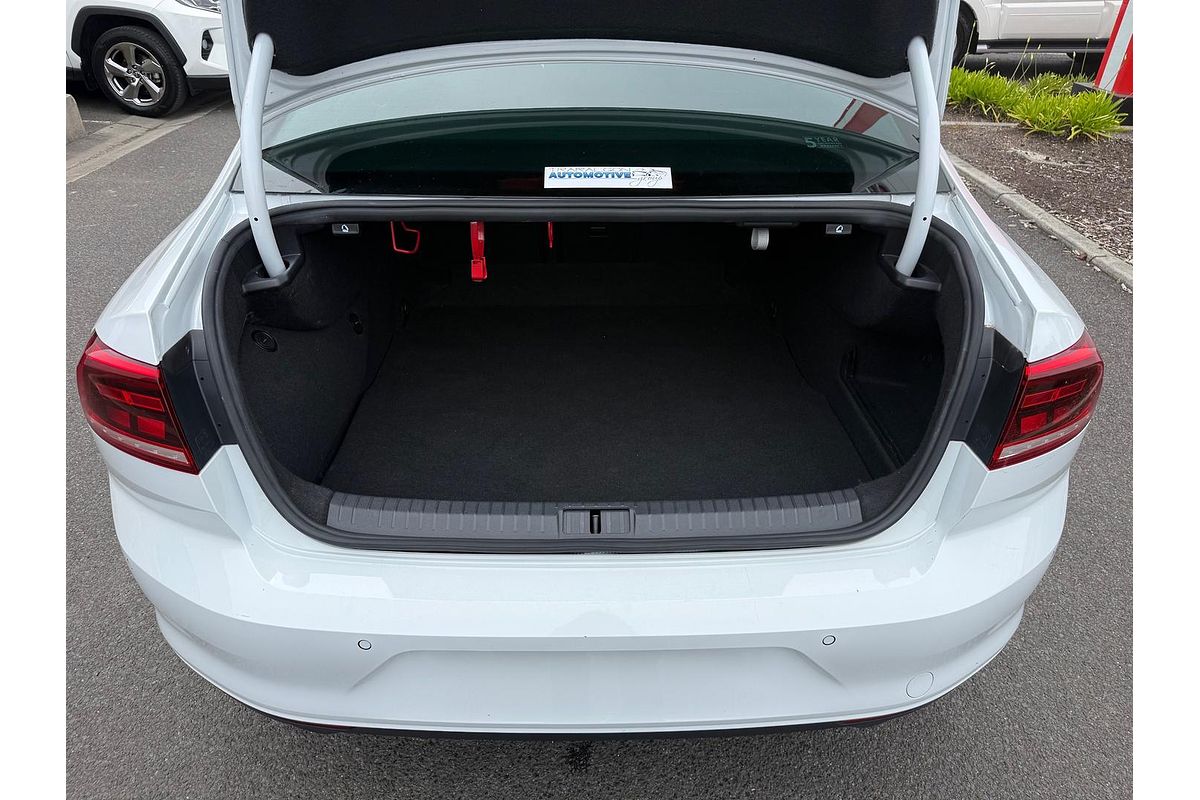 2022 Volkswagen Passat 140TSI Business B8