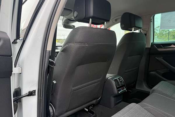 2022 Volkswagen Passat 140TSI Business B8