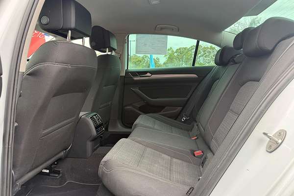 2022 Volkswagen Passat 140TSI Business B8