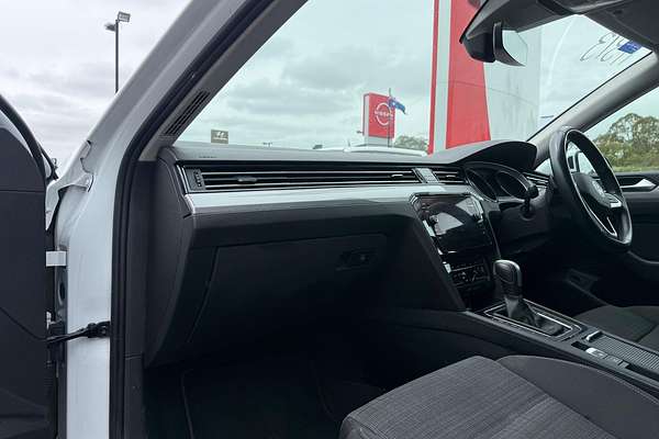 2022 Volkswagen Passat 140TSI Business B8