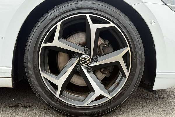 2022 Volkswagen Passat 140TSI Business B8