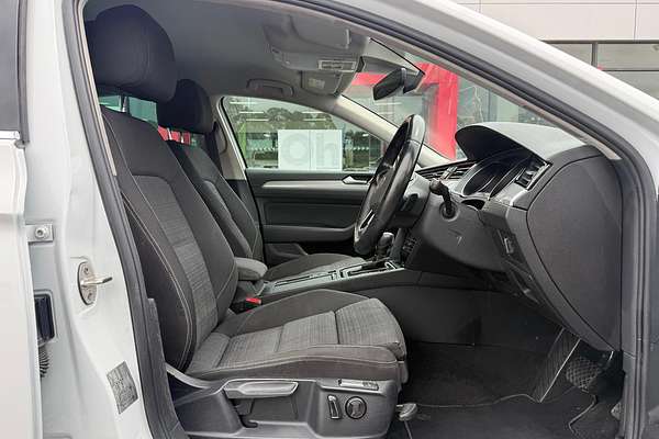 2022 Volkswagen Passat 140TSI Business B8