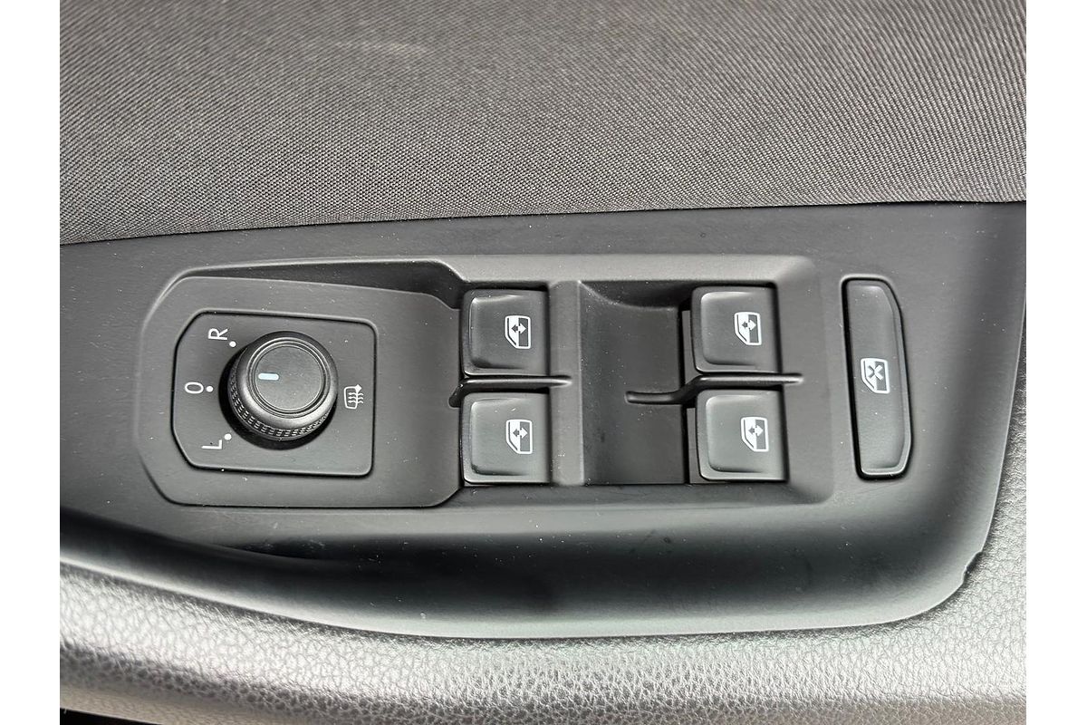 2022 Volkswagen Passat 140TSI Business B8