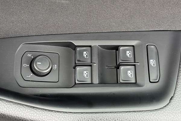 2022 Volkswagen Passat 140TSI Business B8