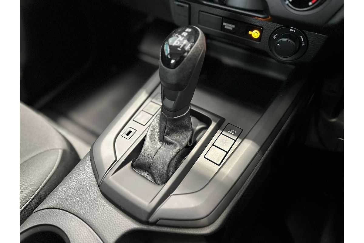 2025 Isuzu D-MAX SX 4X4