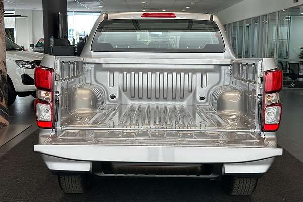 2025 Isuzu D-MAX SX 4X4