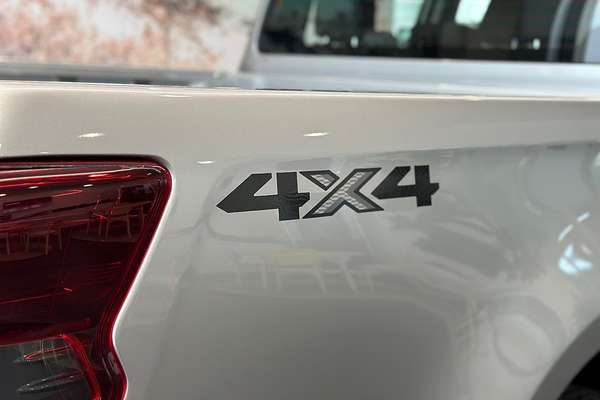 2025 Isuzu D-MAX SX 4X4