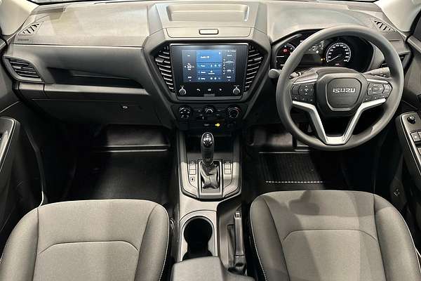 2025 Isuzu D-MAX SX 4X4