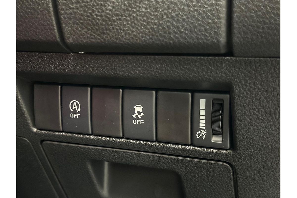 2025 Isuzu D-MAX SX 4X4