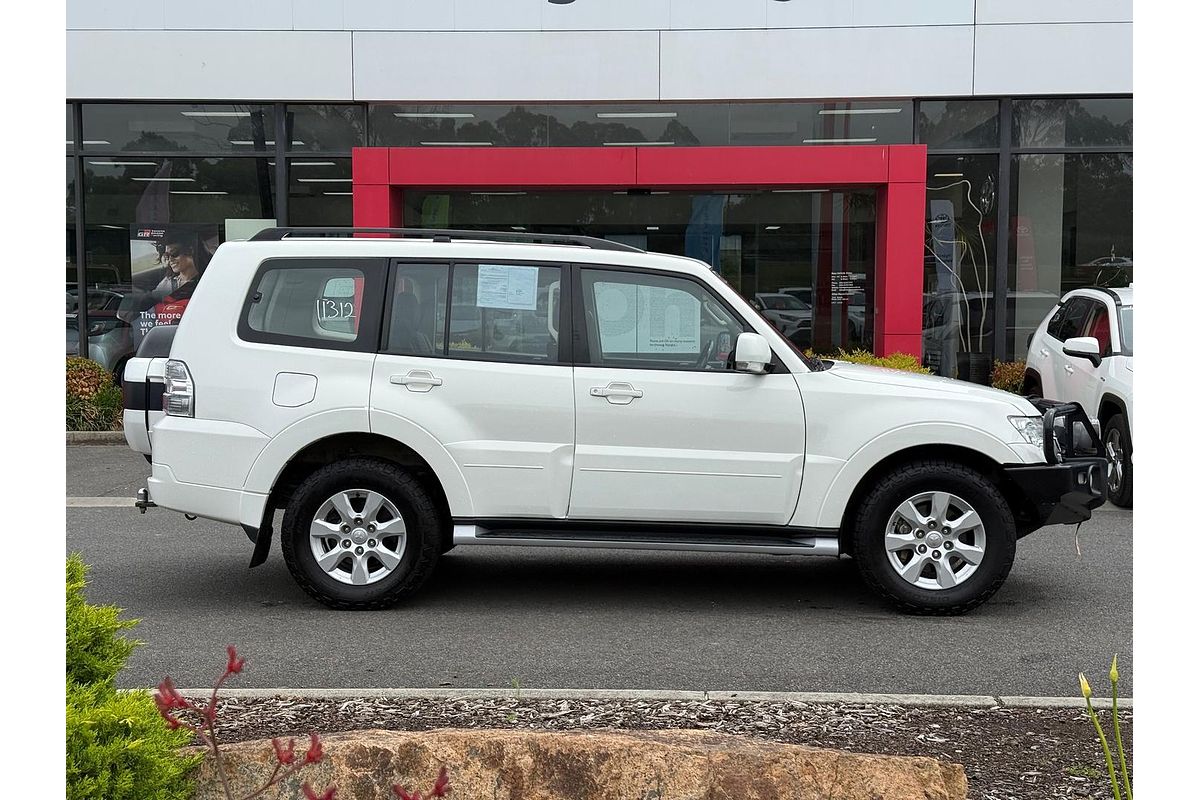 2019 Mitsubishi Pajero GLX NX