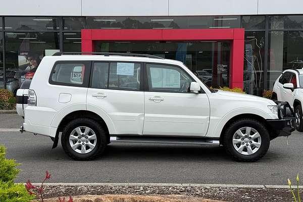 2019 Mitsubishi Pajero GLX NX